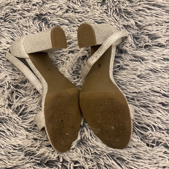 Glitter Heels - Picture 4 of 4